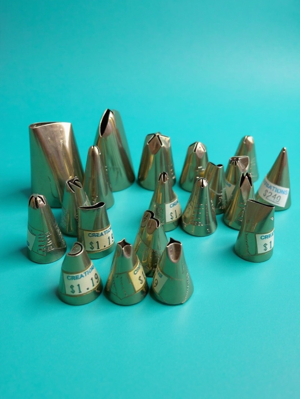Rare Vintage Wilton Cake Decorating Brass Piping Tips Lot - 20 Pieces